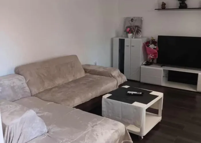 Next To Nbu And Merto Station, Free Parking * Sofya