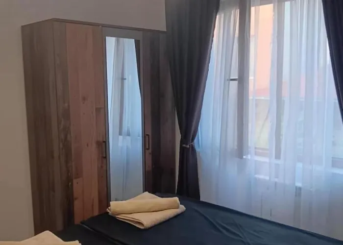 Next To Nbu And Merto Station, Free Parking *